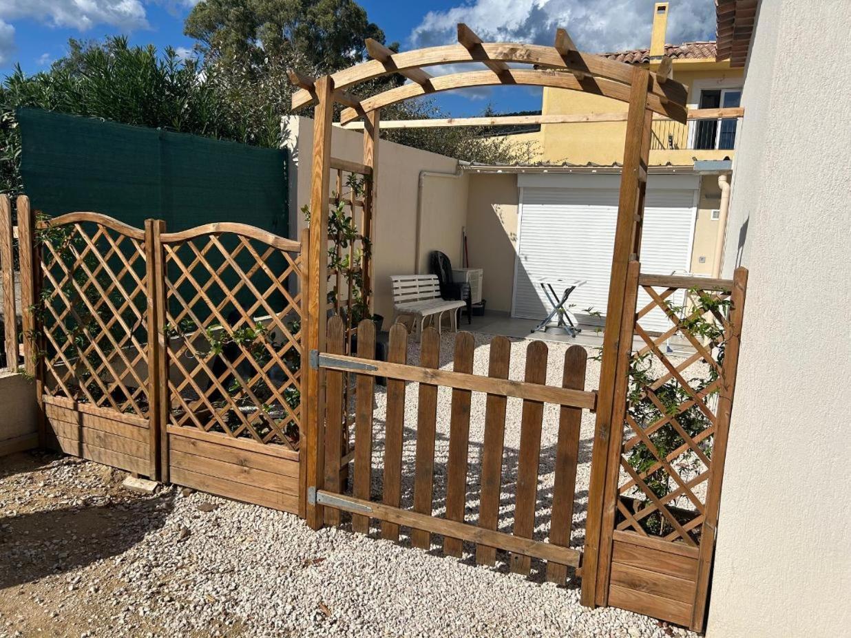 Maisonnette Bormes-les-Mimosas Exterior foto